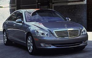 Val D'Isere Luxury Limousine Transfers to Geneva, Lyon, and Chambery Airports